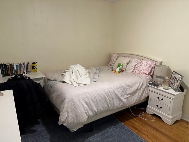 137 Endicott St unit 4, Boston, MA 02113 - photo 3