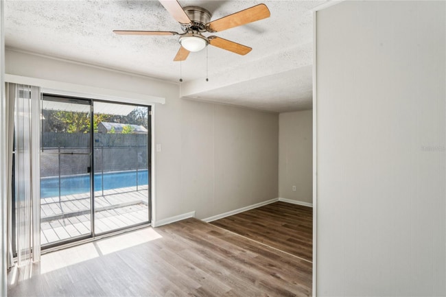 7025 Ponderosa Dr, Tampa, FL 33637 - photo 4