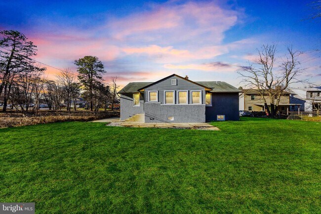 713 Biddle Rd unit Bedroom 2, Glen Burnie, MD 21060 - photo 2