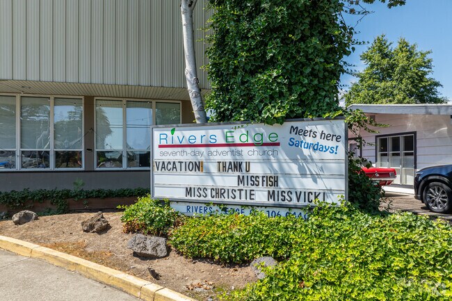 Christian School is a private school in McMinnville OR.
