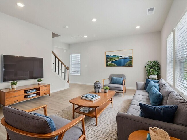 2764 Aralynn Way, College Park, GA 30337 - photo 4