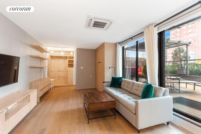 The Penny Lane, New York, NY 10010 - photo 2