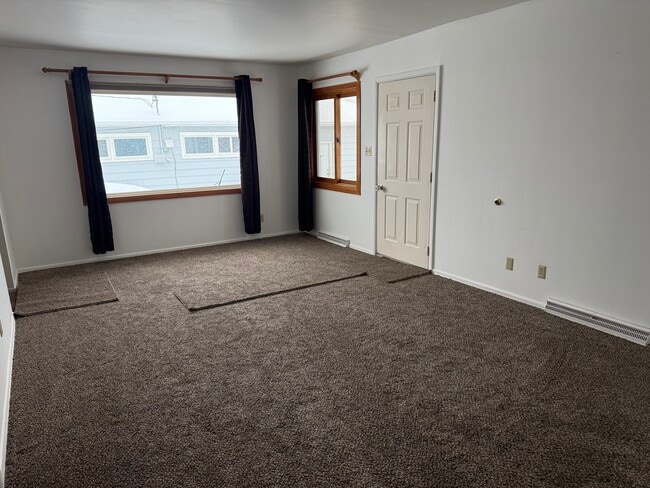 4026 Ella Ave unit 4026, Great Falls, MT 59405 - photo 4