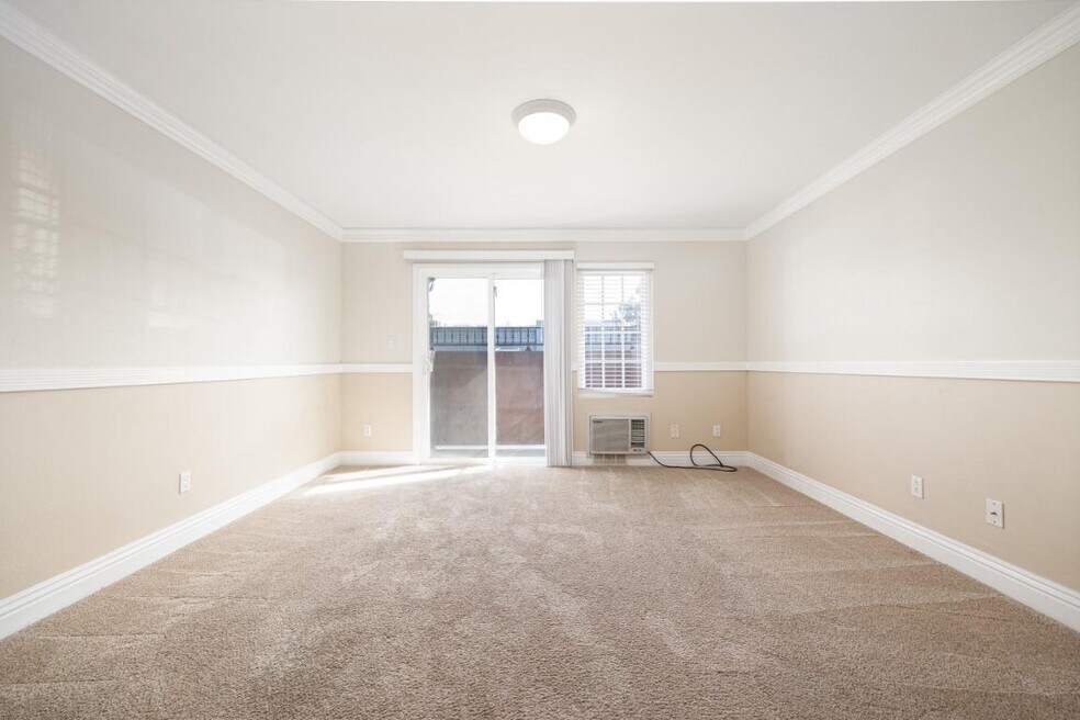 10264 Maya Linda Rd unit 44, San Diego, CA 92126 - photo 1