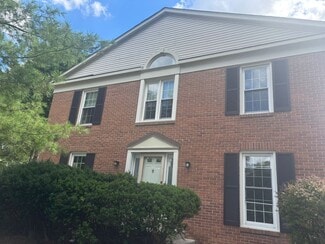 5900 Parenham Way, Alexandria, VA 22310