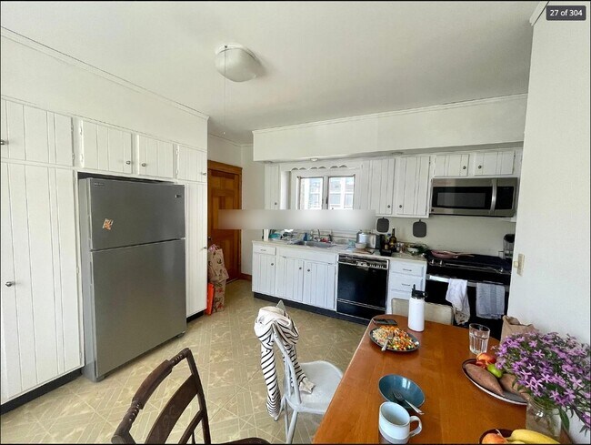 80 Curtis St unit 1, Somerville, MA 02144 - photo 3