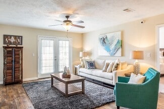 350 Byram Dr, Byram, MS 39272