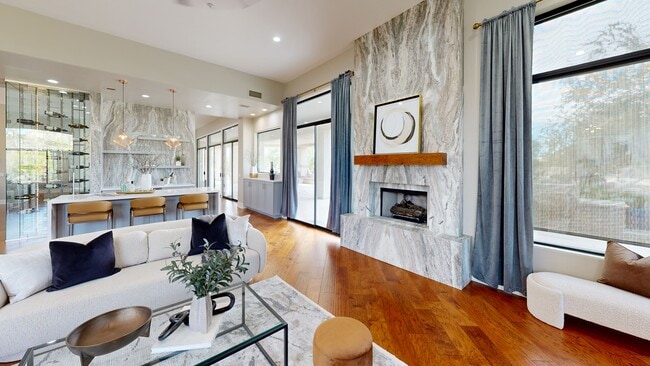 25802 N Chisum Trail unit 2, Scottsdale, AZ 85255 - photo 3