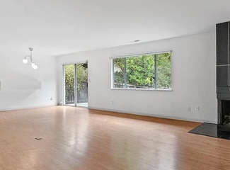 7620 Mountain Blvd Unit 12, Oakland, CA 94605