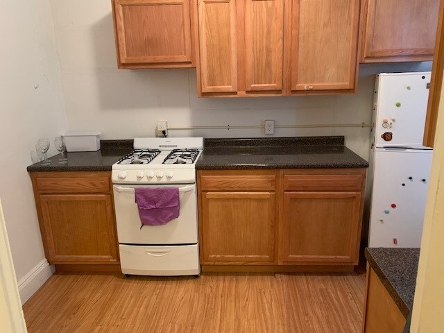 1762 Commonwealth Ave unit 3, Brighton, MA 02135 - photo 4