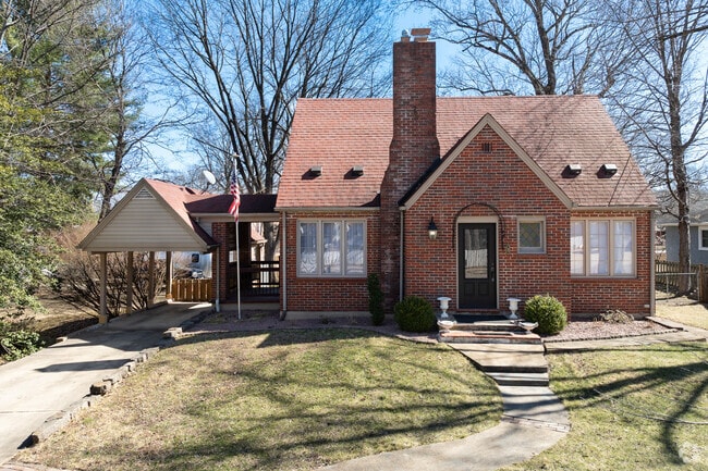 Affordable midcentury brick ranch with carport offers charm in Farmington, MO.