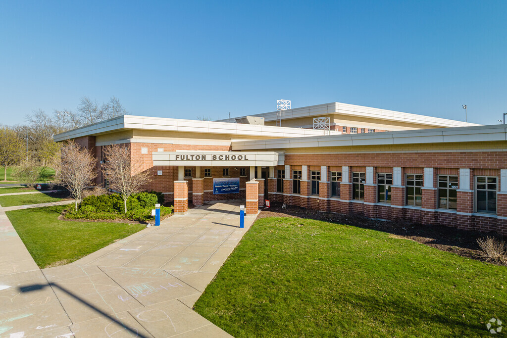 Fulton Elementary School, located in Tinley Park, has about 400 students in grades PK, K-5