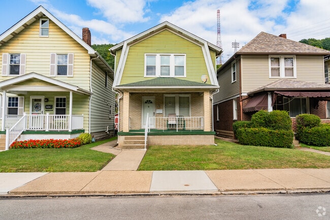 Cozy Comfort in Turtle Creek, PA.