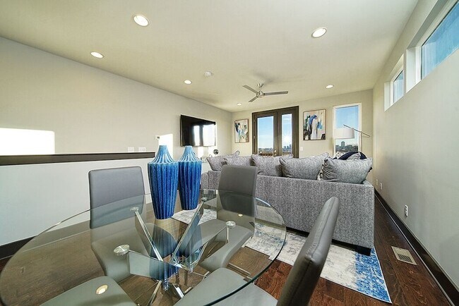 Dining Room/Living Room