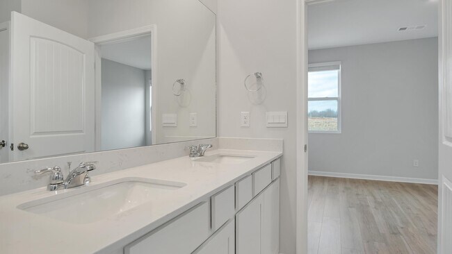 6675 Japonica Ln, White House, TN 37188 - photo 4