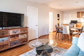 1441 N Elk Grove Ave Unit 3S, Chicago, IL 60622