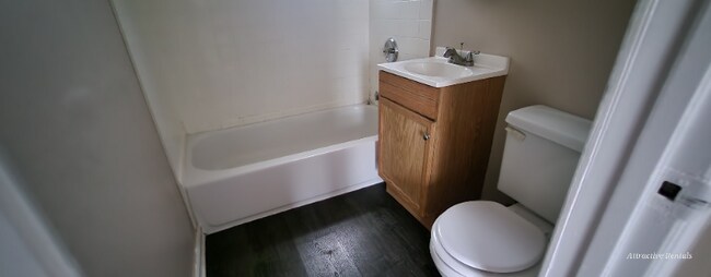 1024 W 64th St unit 1W, Chicago, IL 60621 - photo 6