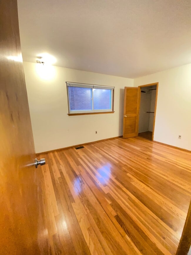 4505 Shenandoah Ave, Allen Park, MI 48101 - photo 5