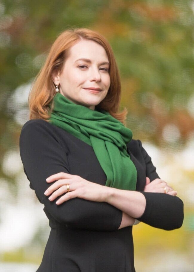 Elizabeth Sampson