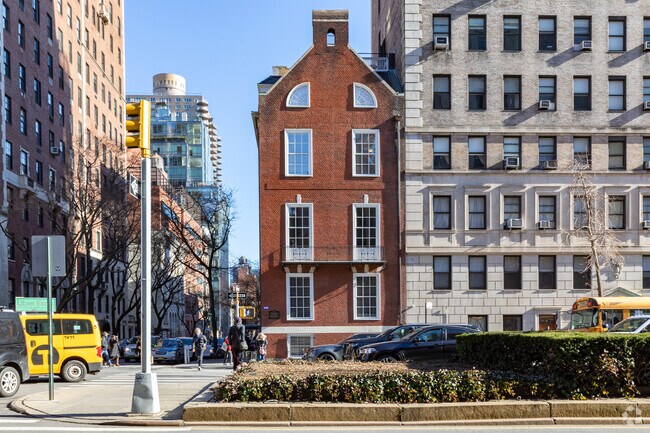 Upper East Side has unique architecture, including this building on Park Avenue.