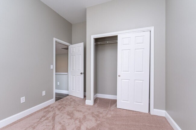 Townhouse Apartments, Whitman, MA 02382 - photo 7