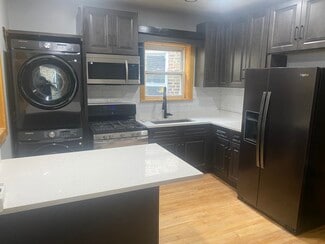 4724 W Schubert Ave Unit 2 floor, Chicago, IL 60639