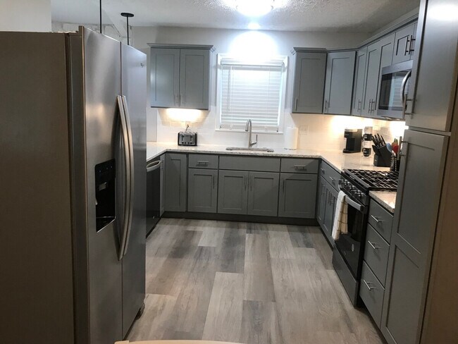 305 Red Bird Way unit ID1289334P, Woodstock, GA 30189 - photo 7