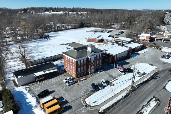 Fishkill Elementary School covers grades PK-6th grade.