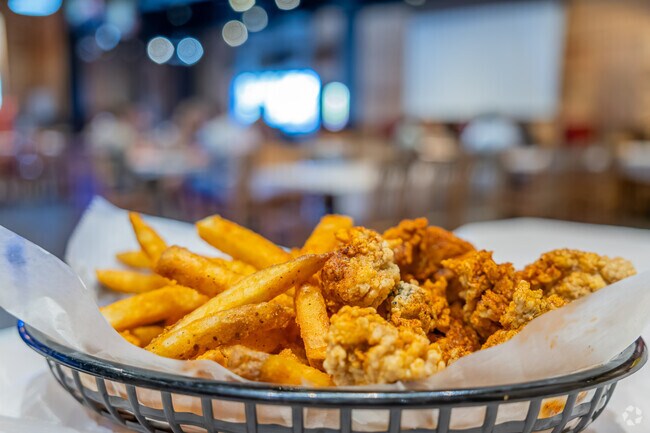 Seafood Party near Meadow Brook offers a delicious fried oyster basket for locals.