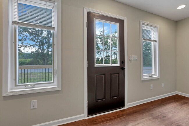 5170 Fairfield Beach Rd NE, Thornville, OH 43076 - photo 2