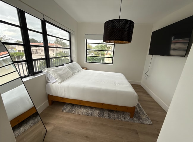 1716 SW 11th St unit 3, Miami, FL 33135 - photo 3