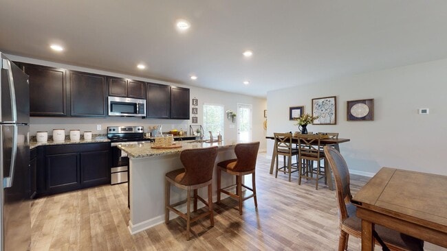 103 Garden Walk, West Point, GA 31833 - photo 5