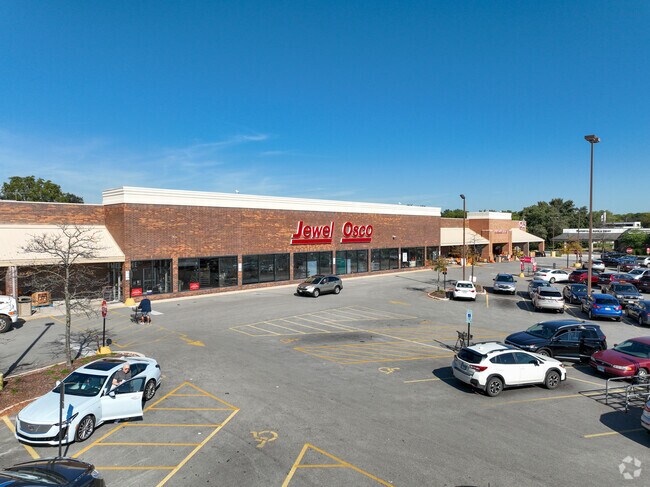 Shopping in Naperville is super convenient with Jewel Osco.