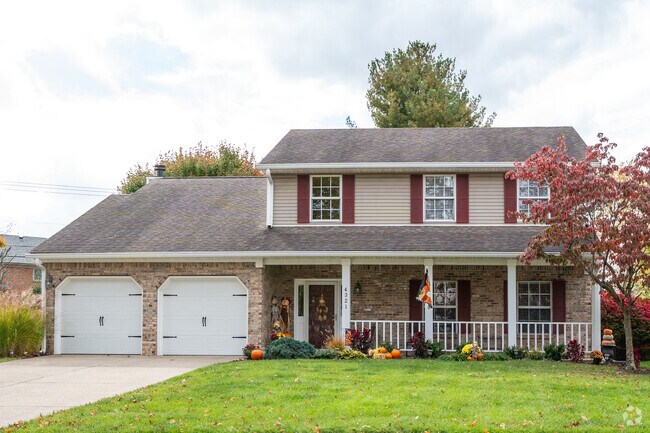 The Waterford-South Point neighborhood has nice sidewalks and is very walkable.
