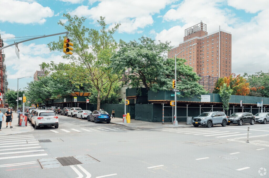 PS 2 Meyer London is located in the Lower East Side on Henry St.