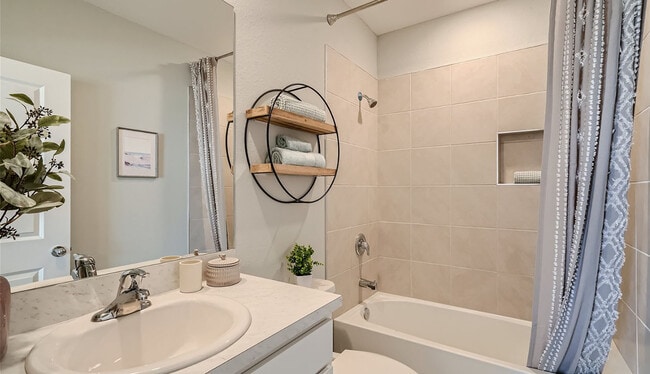 335 NE 16th St, Florida City, FL 33034 - photo 3