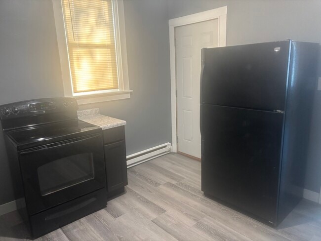 805 N 5th St unit 805 N 5th St, Mankato, MN 56001 - photo 3