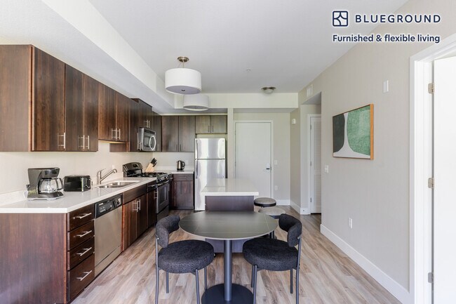 555 San Antonio Rd unit FL3-ID1925, Mountain View, CA 94040 - photo 7