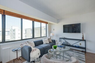 522 21st St NW Unit ID702P, Washington, DC 20006