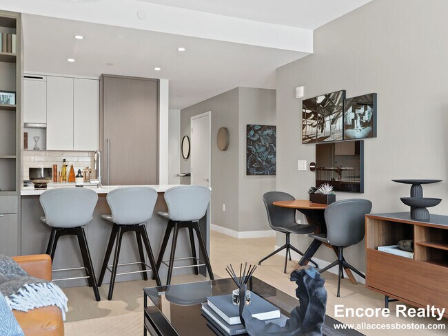 390 Harrison Ave unit 521, Boston, MA 02118 - photo 4