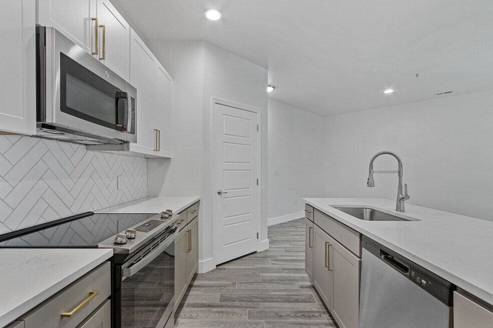 The Maxwell at Highland Creek 5410 Prosperity Ridge Rd, Charlotte, NC