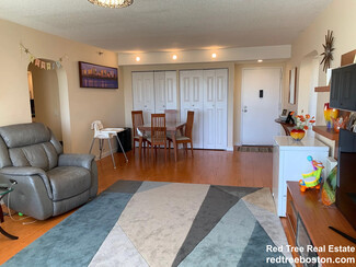 1731 Beacon St Unit 506, Brookline, MA 02445