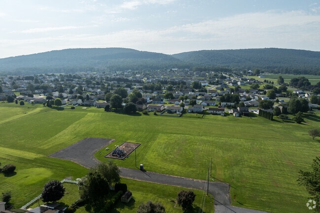 Newmanstown’s location blends rural beauty with community convenience.