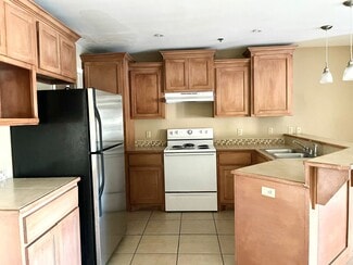 1303 W Kiwi Ave Unit 4, Pharr, TX 78577