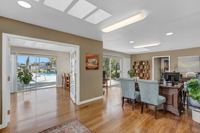 Chestnut Village, Lompoc, CA 93436 - photo 5