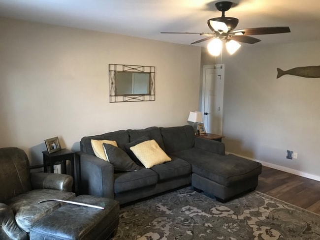 5526-5526 N Cook St unit 5526, McFarland, WI 53558 - photo 2