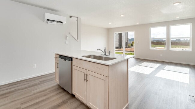 6108 SE 15th St, Gresham, OR 97080 - photo 7