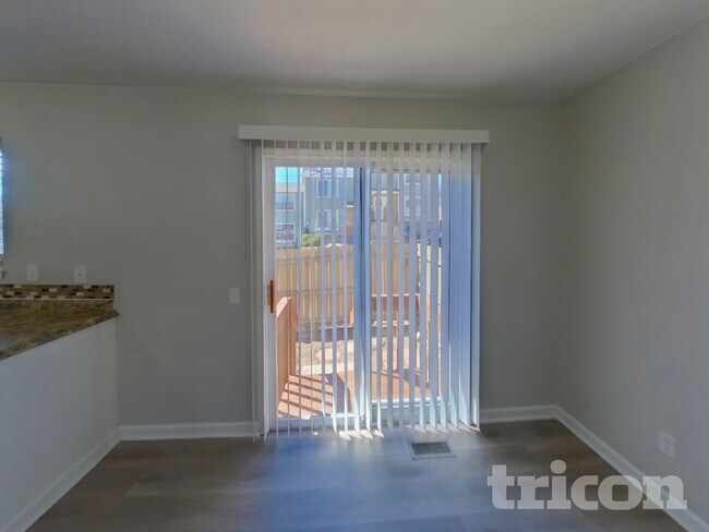 3928 Smoke Tree Dr, Colorado Springs, CO 80920 - photo 5