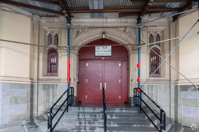 Gramercy Park's treasure: PS 40 Augustus Saint-Gaudens school.