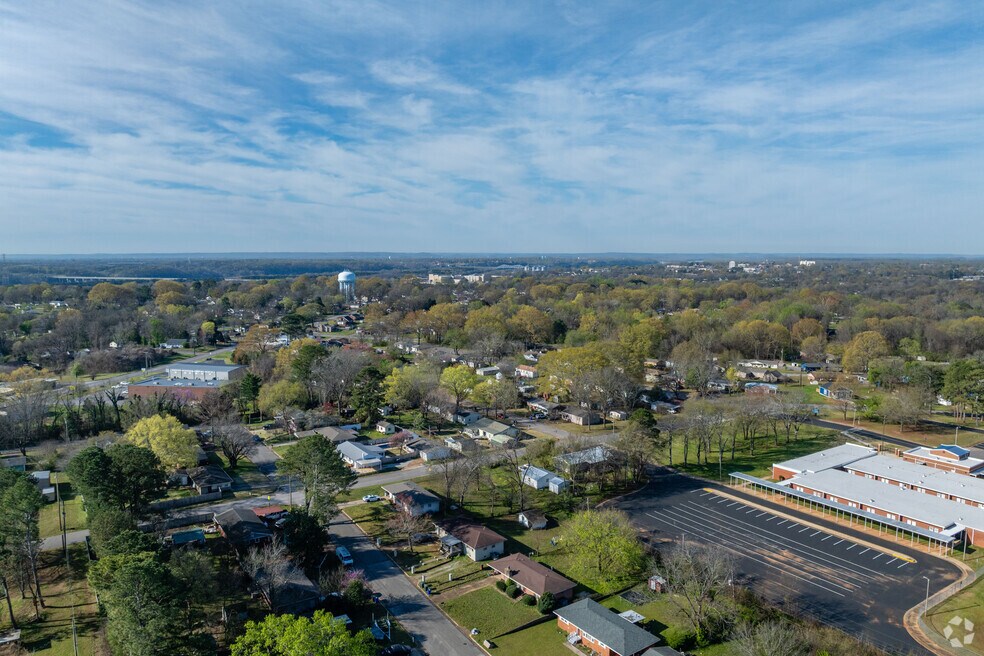 NH_East Florence_557327_P2_V2_DW_040925
